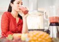 Jugos de frutas para eliminar la hinchazón./ CANVA