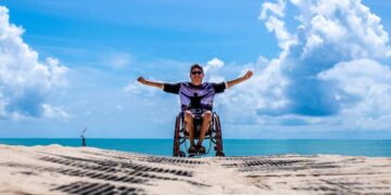 La Junta de Andalucía lanza una guía de turismo accesible para personas con discapacidad