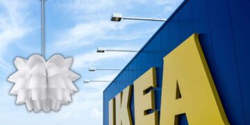 Lámpara KNAPPA que vende IKEA en sus establecimientos