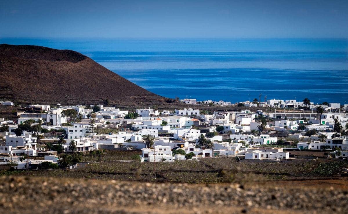 Pueblos en España donde podrás pasar las vacaciones de verano 'sin ropa'