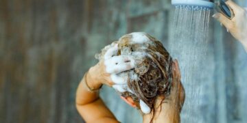 lavar pelo cabello bicarbonato