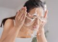 Frecuencia para lavar la piel del rostro