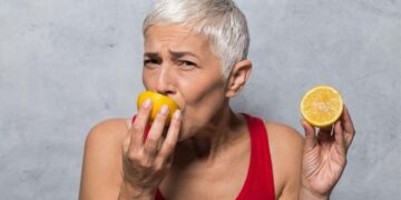 Limón fruta cítrico vitamina C salud beneficios hortaliza