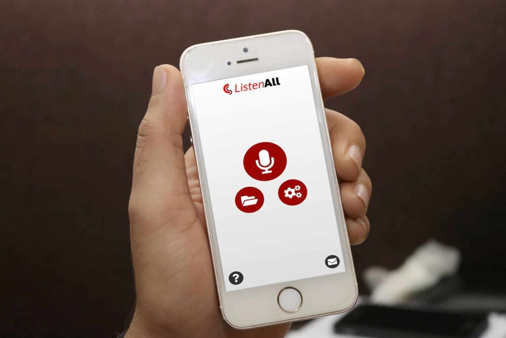 Desarrollan una app capaz de transcribir la voz en texto