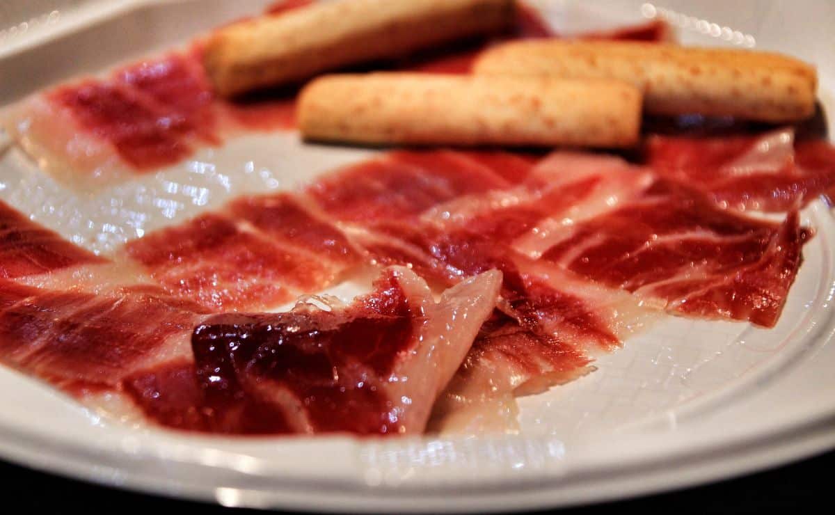 lonchas jamón ibérico trucos ocu comer cerdo