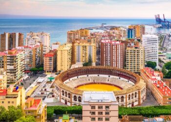 La mejor ciudad española para vivir la jubilación según una experta