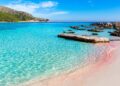 Playa cristalina situada en Palma de Mallorca