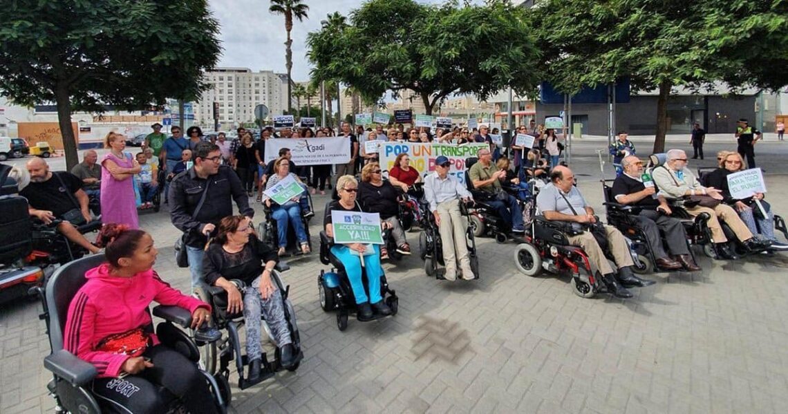 Algunos de los manifestantes durante la manifestación