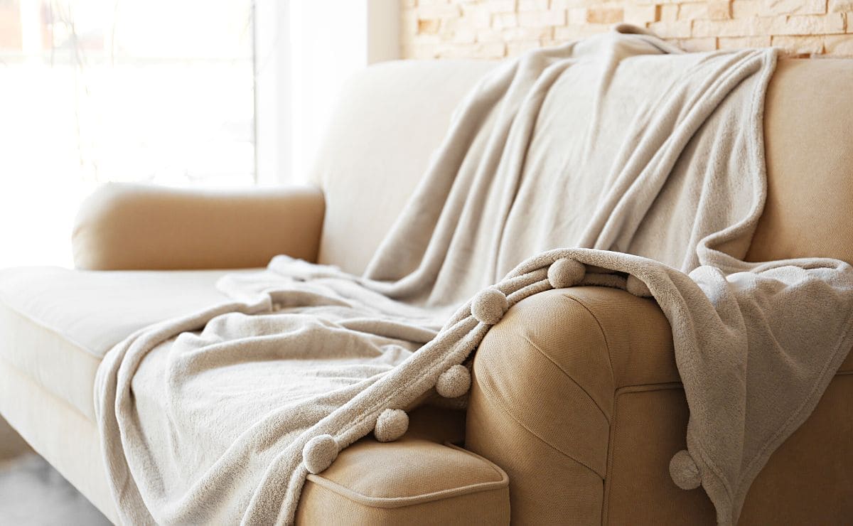 Primark tiene las mantas perfectas para tu sofá que no tienen nada que  envidiar a Zara Home