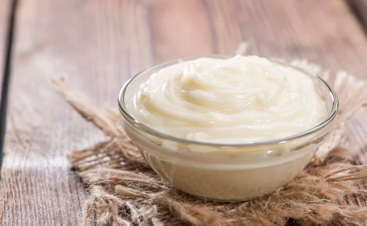 Mascarilla de mayonesa para el cabello seco