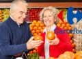 Tarjeta 65+ con ventajas para personas mayores en Carrefour
