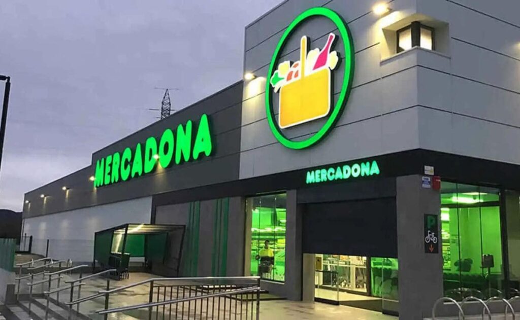 La potente crema facial antiedad con protección solar la encontrarás en Mercadona por solo 5 euros