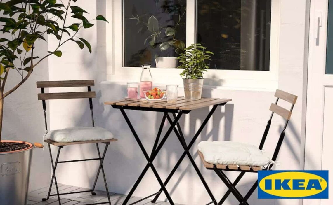 Disfruta de tiempo en el balcón con esta mesa plegable de Ikea