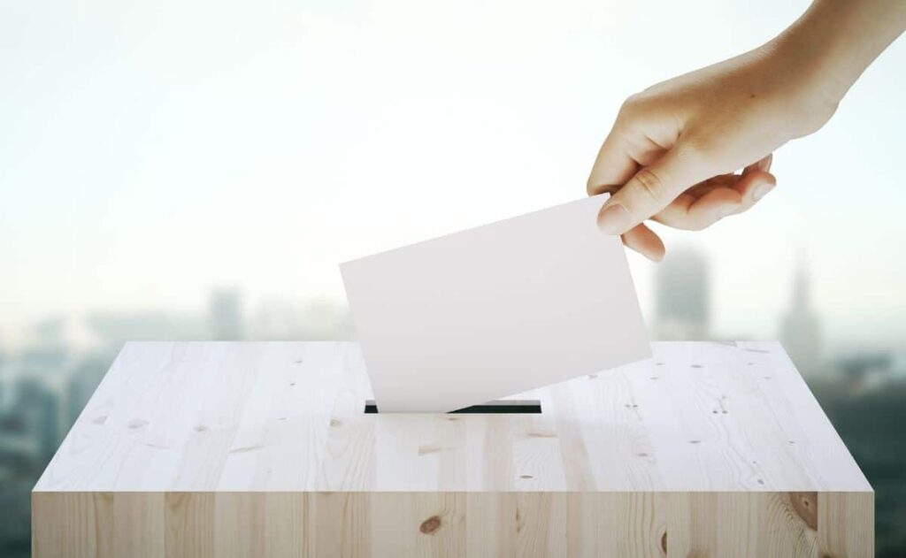 Mesa electoral en las Elecciones Andalucía 2022