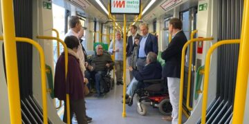 El metro de Málaga se adapta a las personas con discapacidad