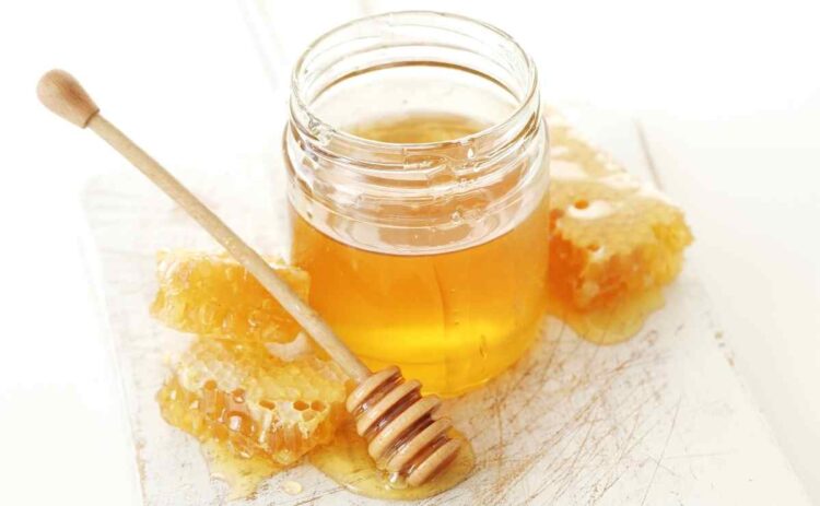 Esta es la mejor miel para cuidar de la garganta