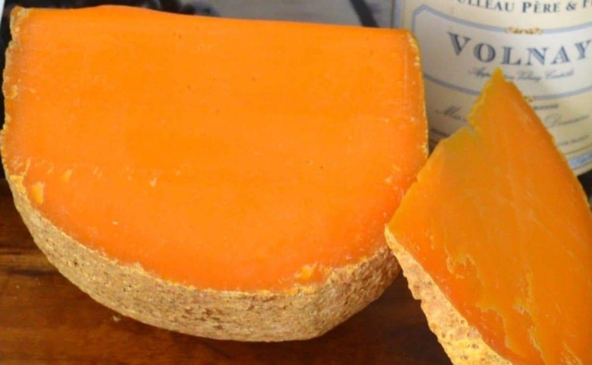 El supermercado Carrefour tiene a la venta este queso recomendado por la OCU