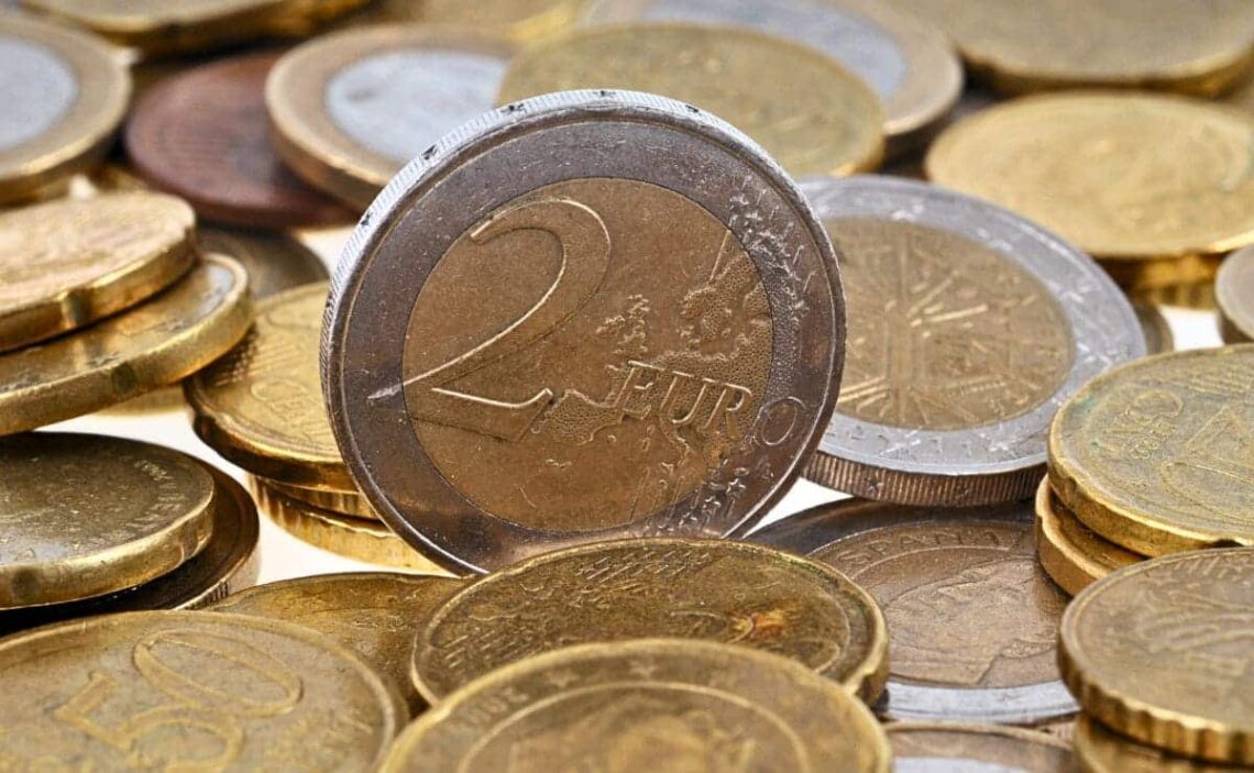 Estas monedas de 2 euros valen más de 2.600 euros en el mercado
