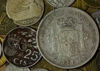 Monedas de pesetas antiguas