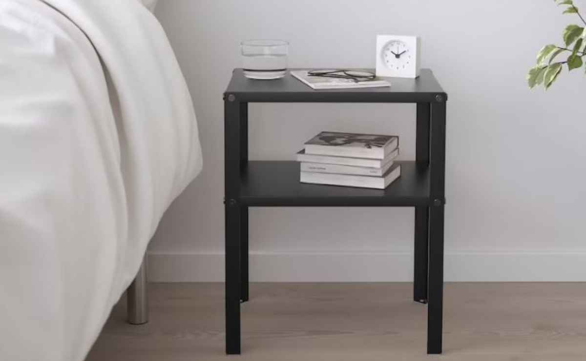 Mesita de noche Knarrevik