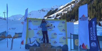 Irati Idiakez, doble oro en la Copa del Mundo de snowboard en Austria