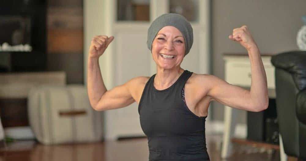 Una mujer que lucha contra el cáncer