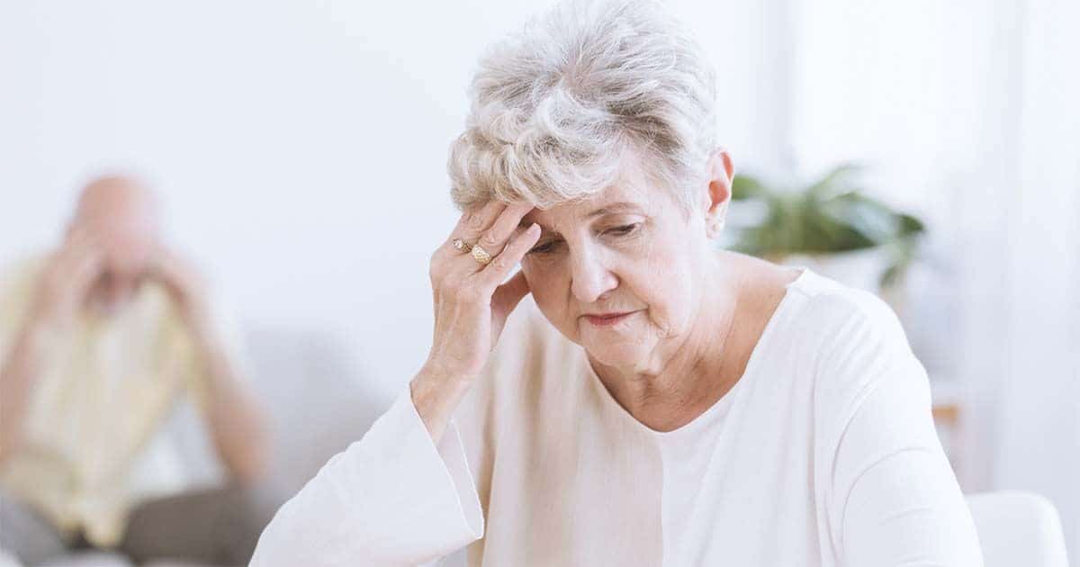 Mujer mayor con alzheimer