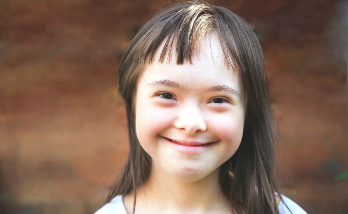 niña sindrome de down discapacidad