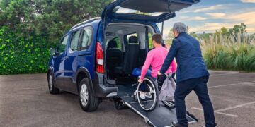 OK Mobility suma a su flota vehículos adaptados para personas con movilidad reducida
