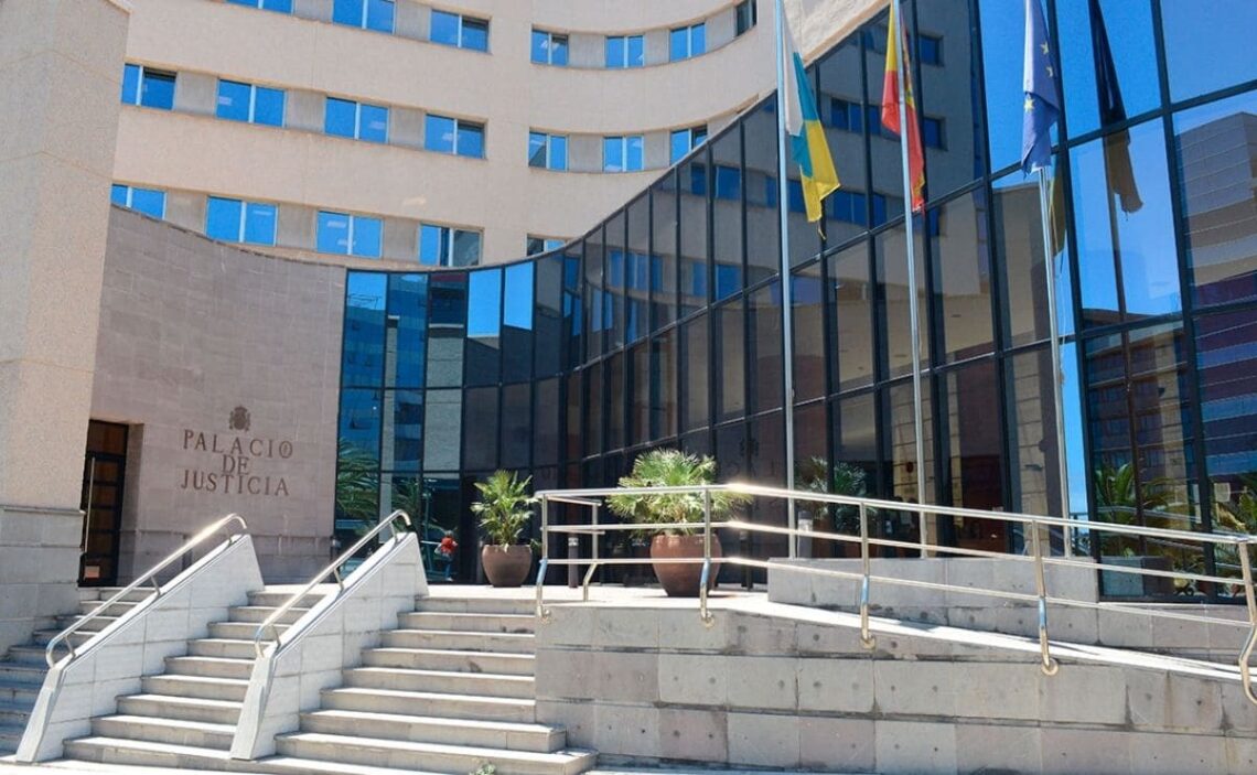 Palacio de Justicia de Santa Cruz de Tenerife discapacidad