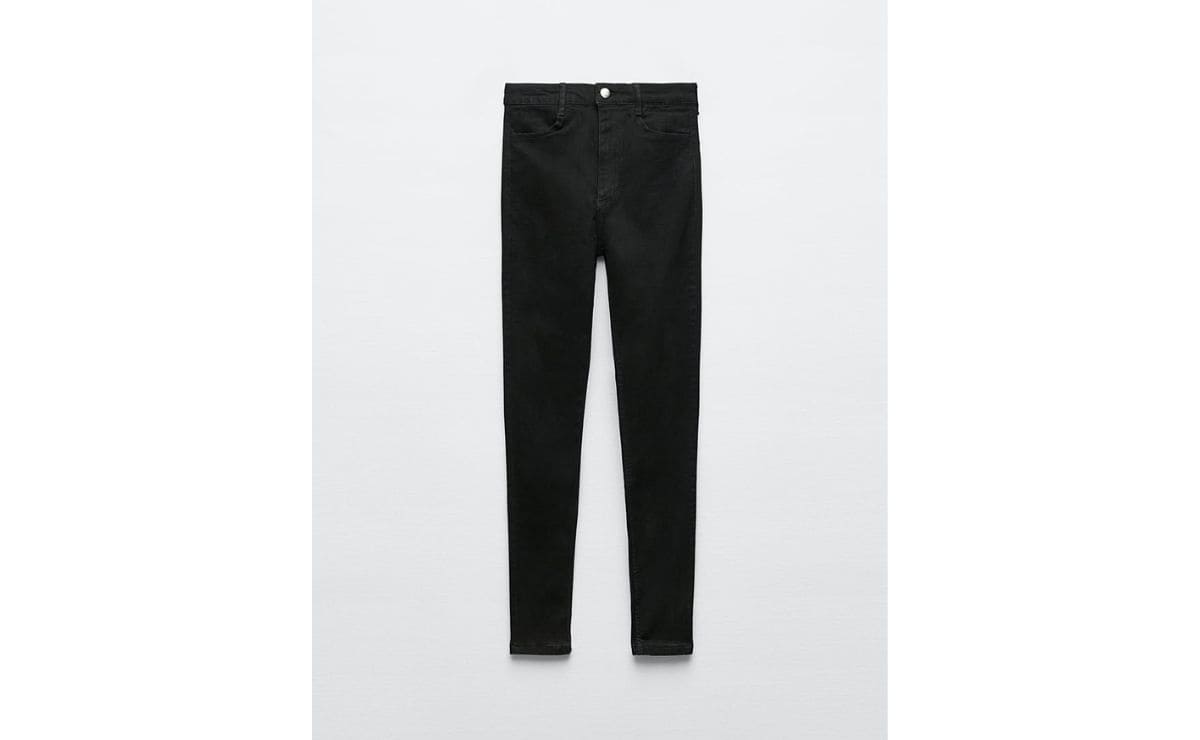 Pantalon vaquero elástico más barato de Zara