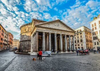 El Panteón de Roma, uno de los monumentos que no te puedes visitar si visitas la capital de Italia
