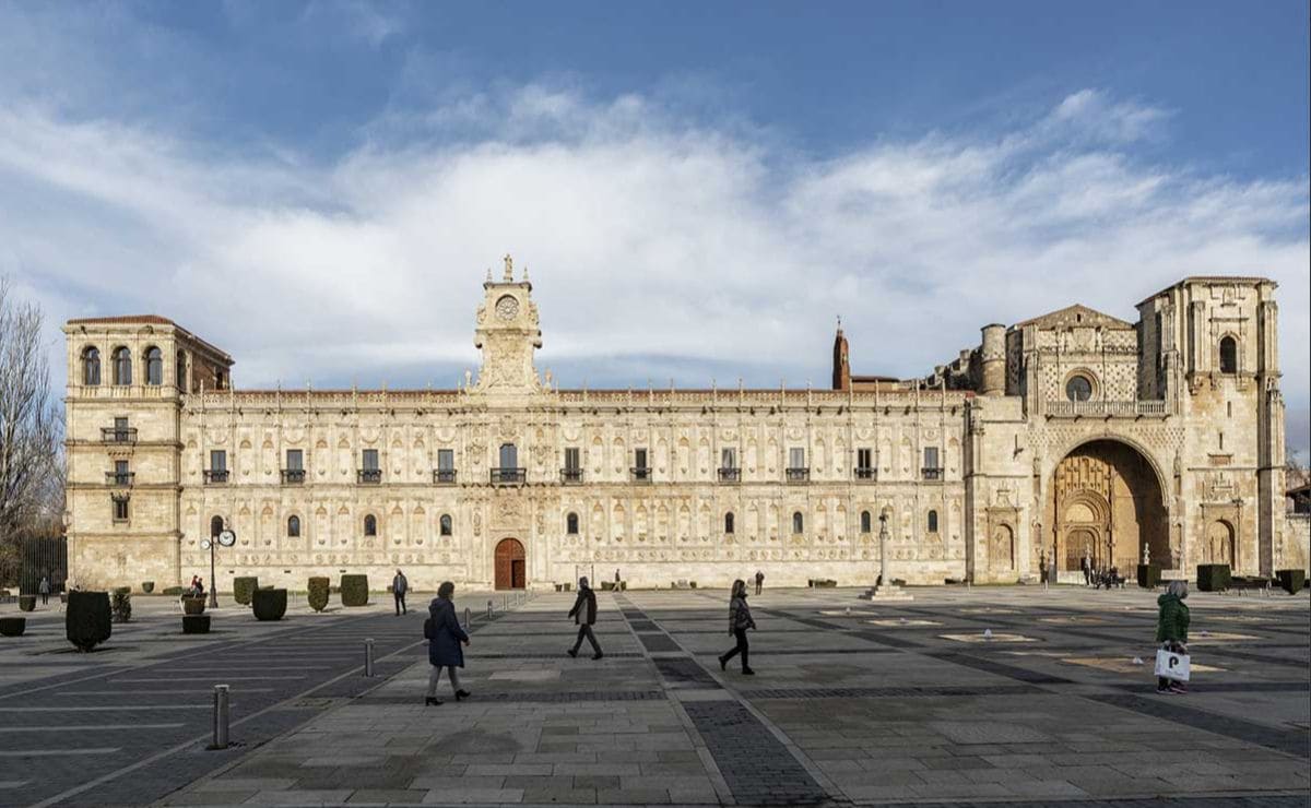 Parador de Turismo de San Marcos, situado en León