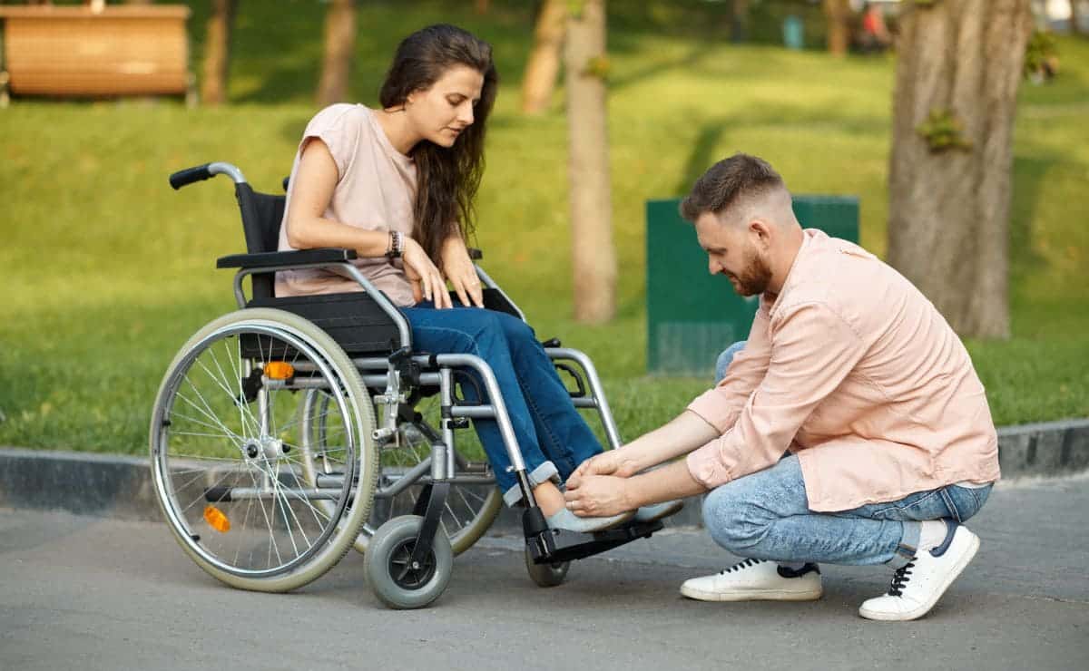 Estos son los falsos mitos de salir con una persona con discapacidad