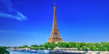 Viajes El Corte Inglés ofrece la oportunidad de visitar París a un precio reducido