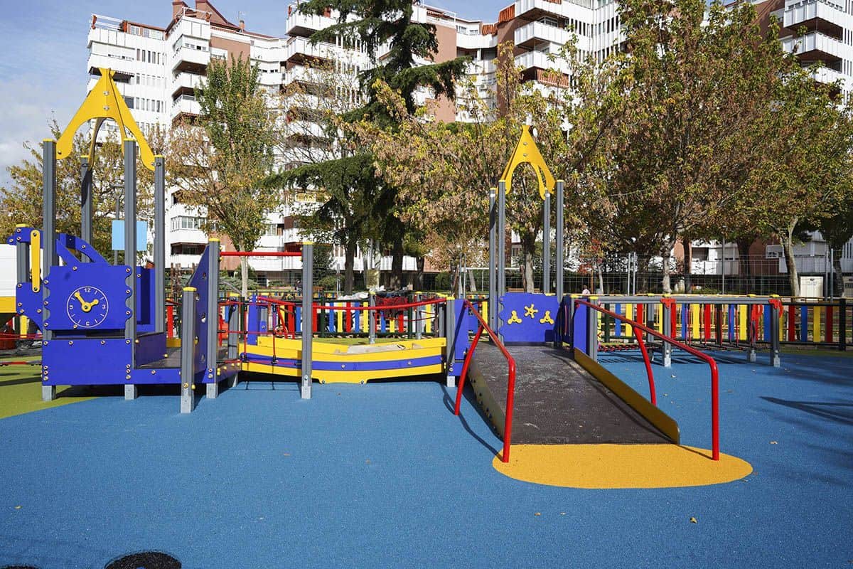 parque infantil inclusivo