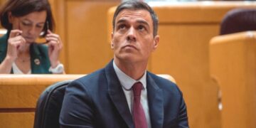 El anuncio de Pedro Sánchez del anticipo de las elecciones generales deja en el aire la reforma constitucional del término 'disminuido'