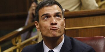 Denuncian a Pedro Sánchez y al Gobierno por posibles irregularidades con los viajes del IMSERSO