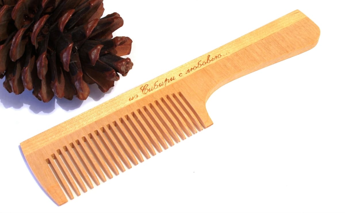 Peine de madera