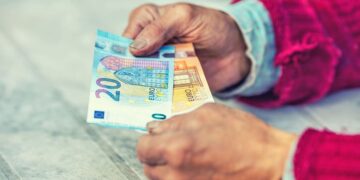 dinero de pensión Seguridad Social