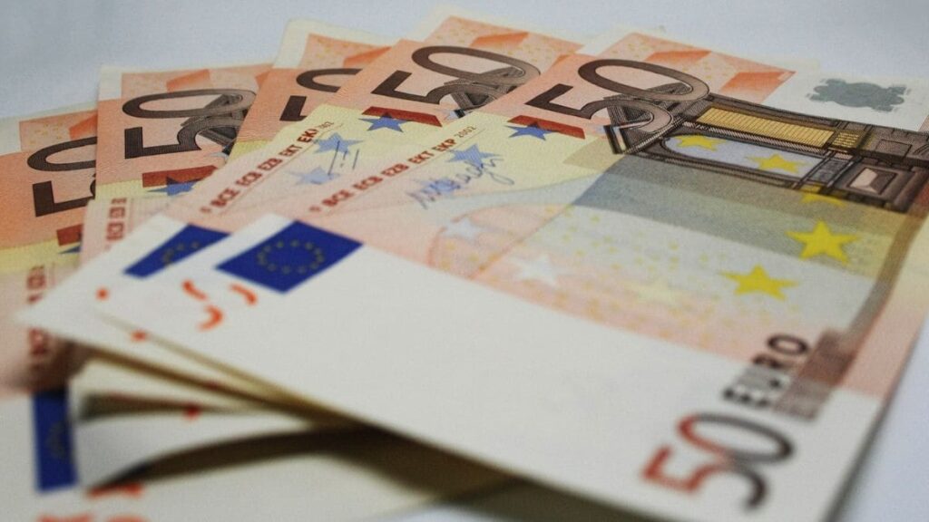 El IMSERSO explica como puedes cobrar 3.300 euros más con la pensión no contributiva