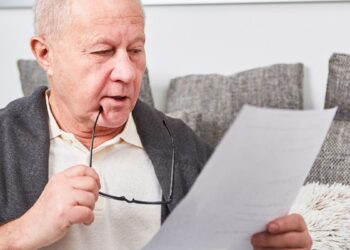 Hacienda vigila los despidos de trabajadores en edad de jubilación