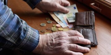 La pensión contributiva de viudedad de la Seguridad Social va aumentar su cuantía en 2024