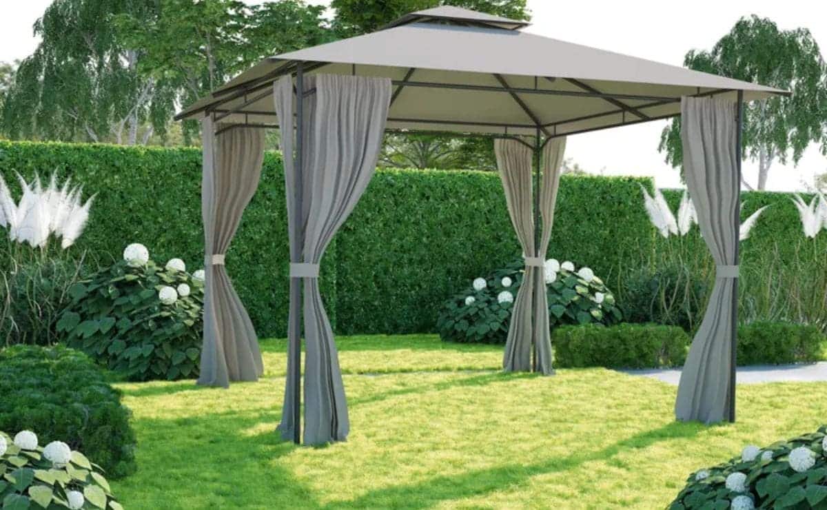 La pérgola de jardín de Leroy Merlin ideal para esta primavera