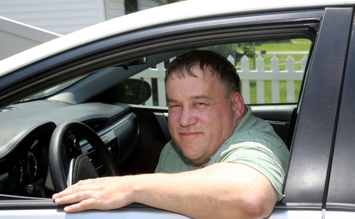 Persona con discapacidad trabajando