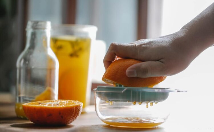 el jugo de naranja es fuente antioxidante