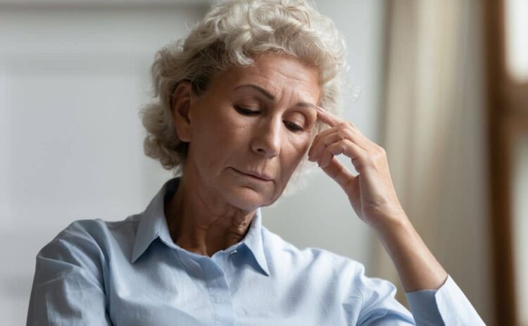 persona mayor anciano pensión pensiones