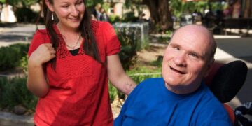 persona mayor con discapacidad intelecual