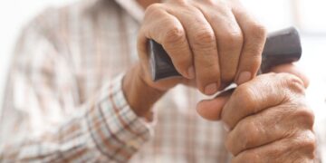 La ley de dependencia en Andalucía es muy lenta, con más de 500 días para confirmarla