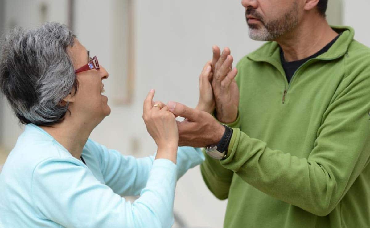 persona sordociega huelva